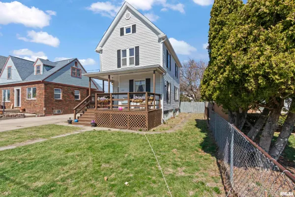 $99,900 | 1217 West Gilbert Avenue, Peoria, IL 61604