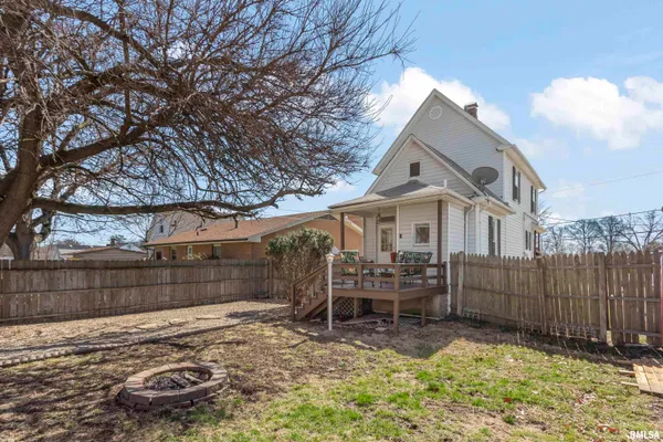 $99,900 | 1217 West Gilbert Avenue, Peoria, IL 61604
