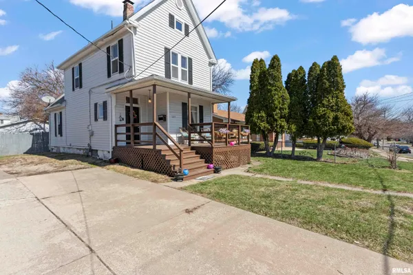 $99,900 | 1217 West Gilbert Avenue, Peoria, IL 61604