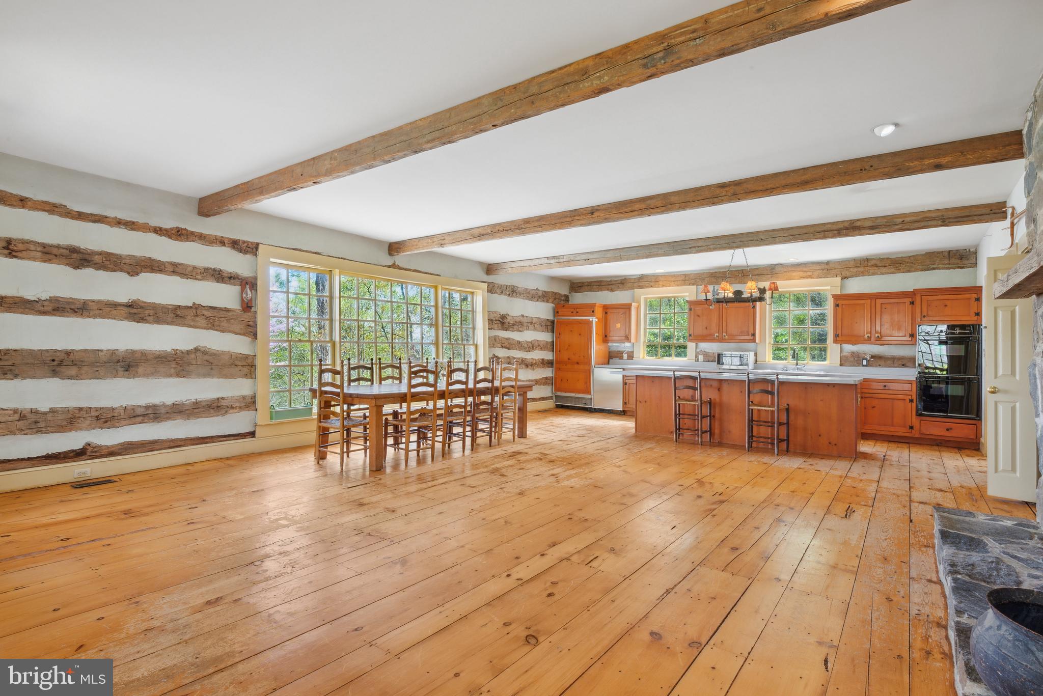 121 Yarnick Road Great Falls, VA 22066 - Photo 20 of 104