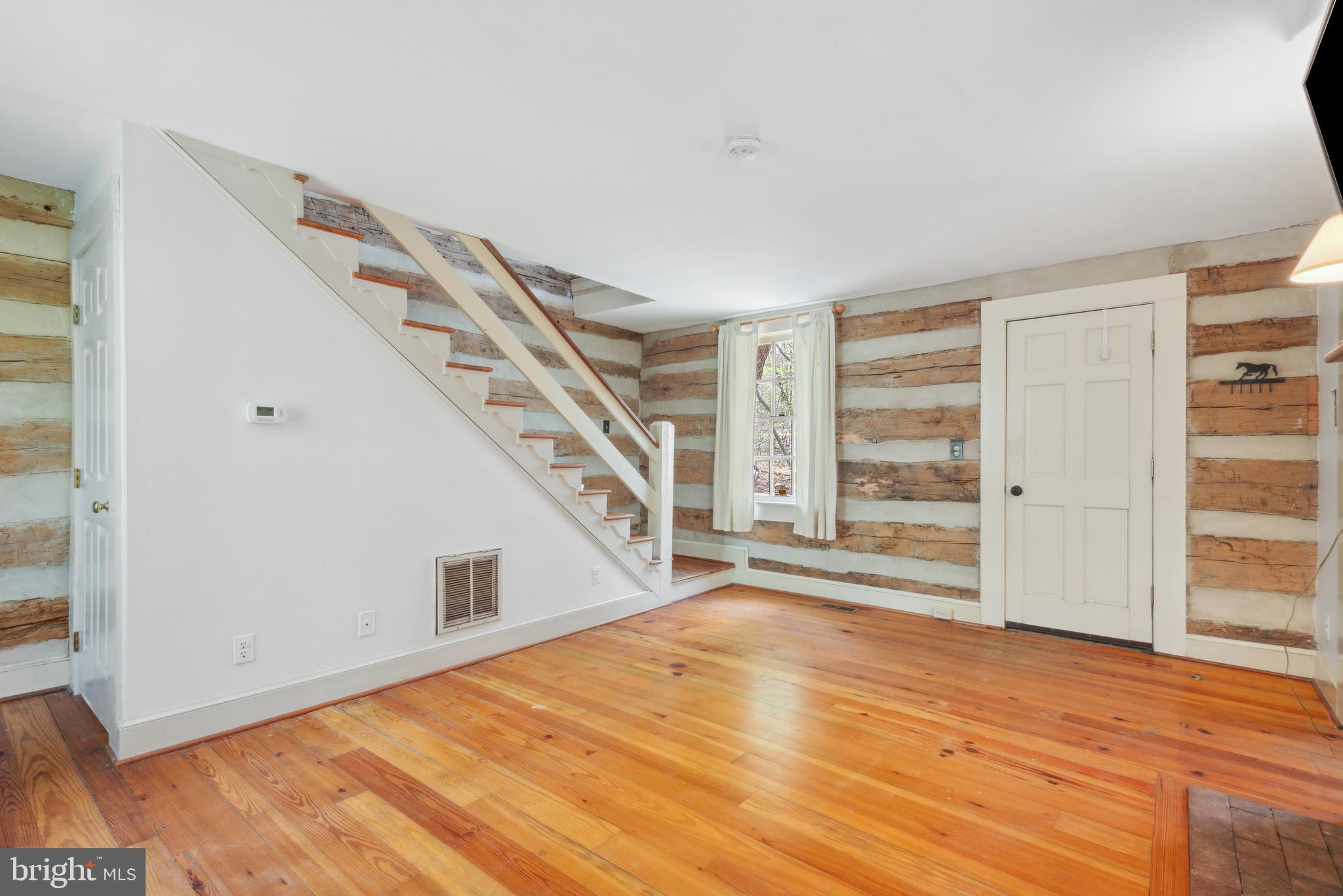 121 Yarnick Road Great Falls, VA 22066 - Photo 66 of 104