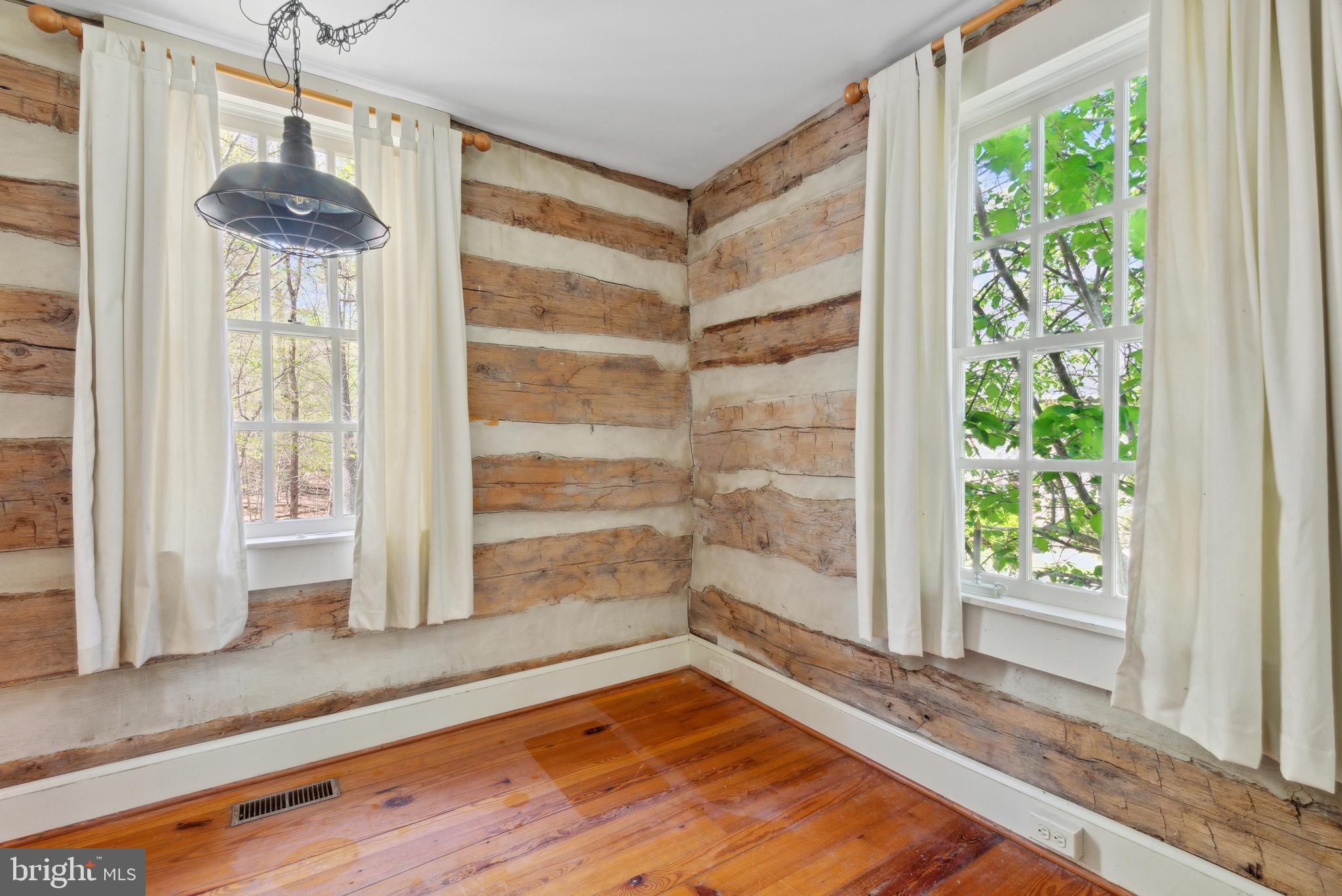 121 Yarnick Road Great Falls, VA 22066 - Photo 71 of 104