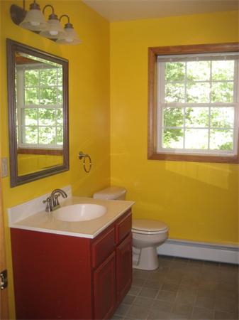121 Stowell Road Ashburnham, MA 01430 - Photo 12 of 26