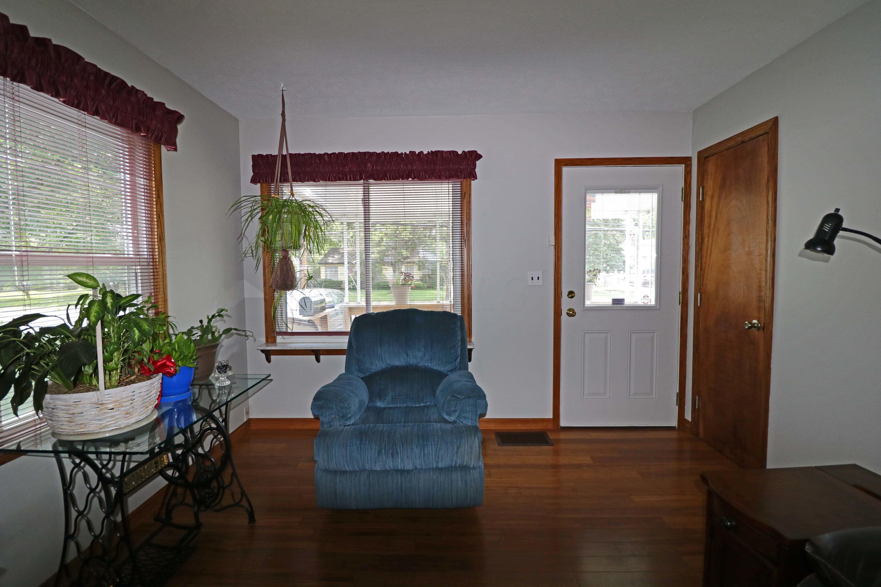 3508 Maize Road Columbus, OH 43224 - Photo 8 of 35 Gallery Image 8