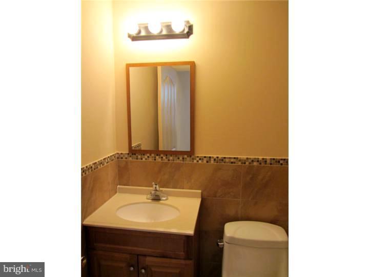7351 Rugby Street Philadelphia, PA 19138 - Photo 8 of 13 Gallery Image 8