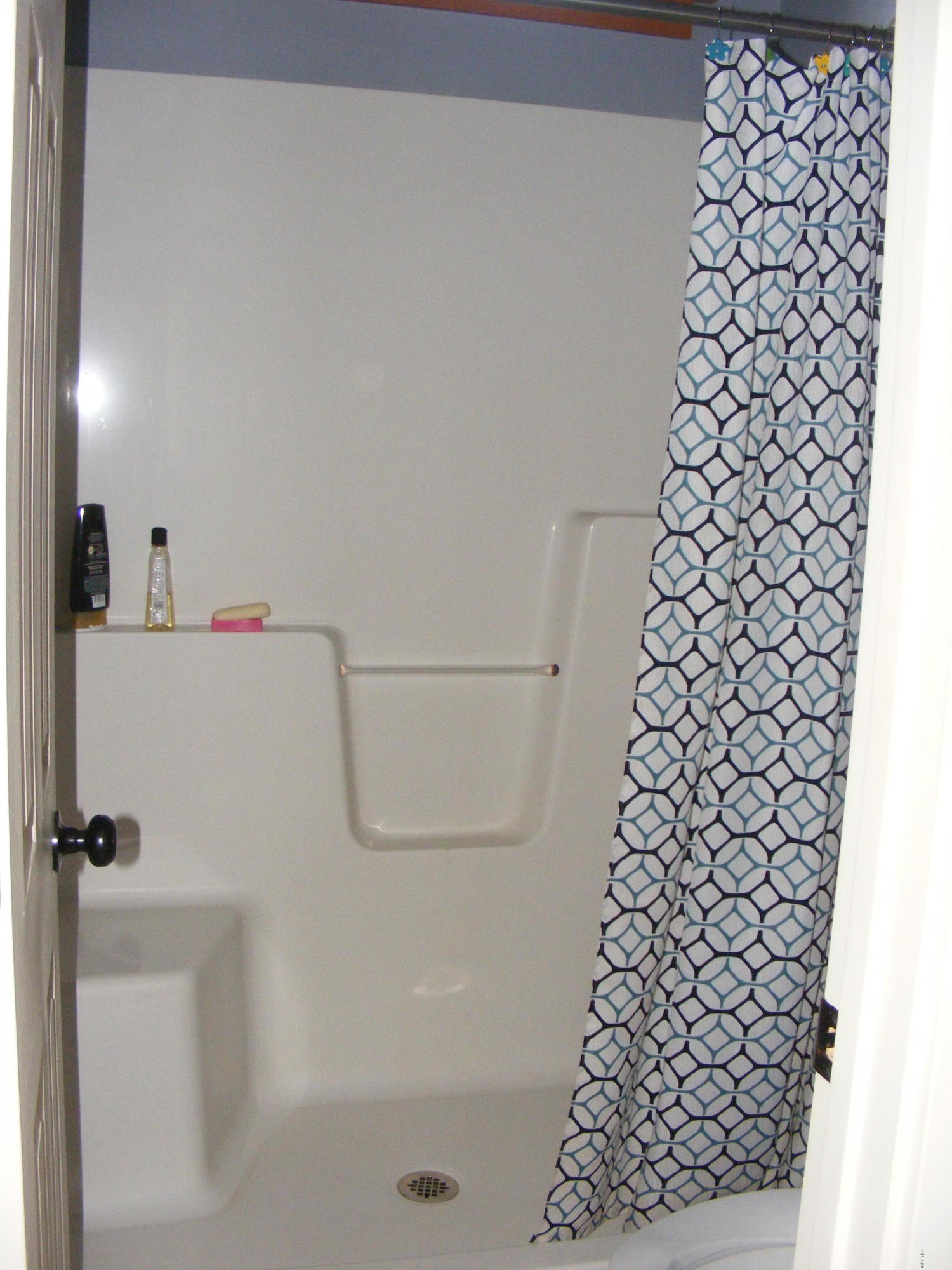 3988 North Bayview Road Waldport, OR 97394 - Photo 23 of 36 mstr shower