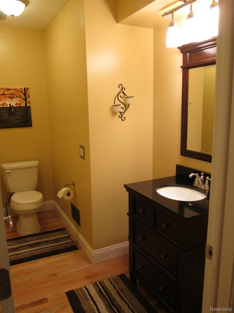 25260 Rutledge Crossing Farmington, MI 48335 - Photo 14 of 37 IMG_6092.jpg