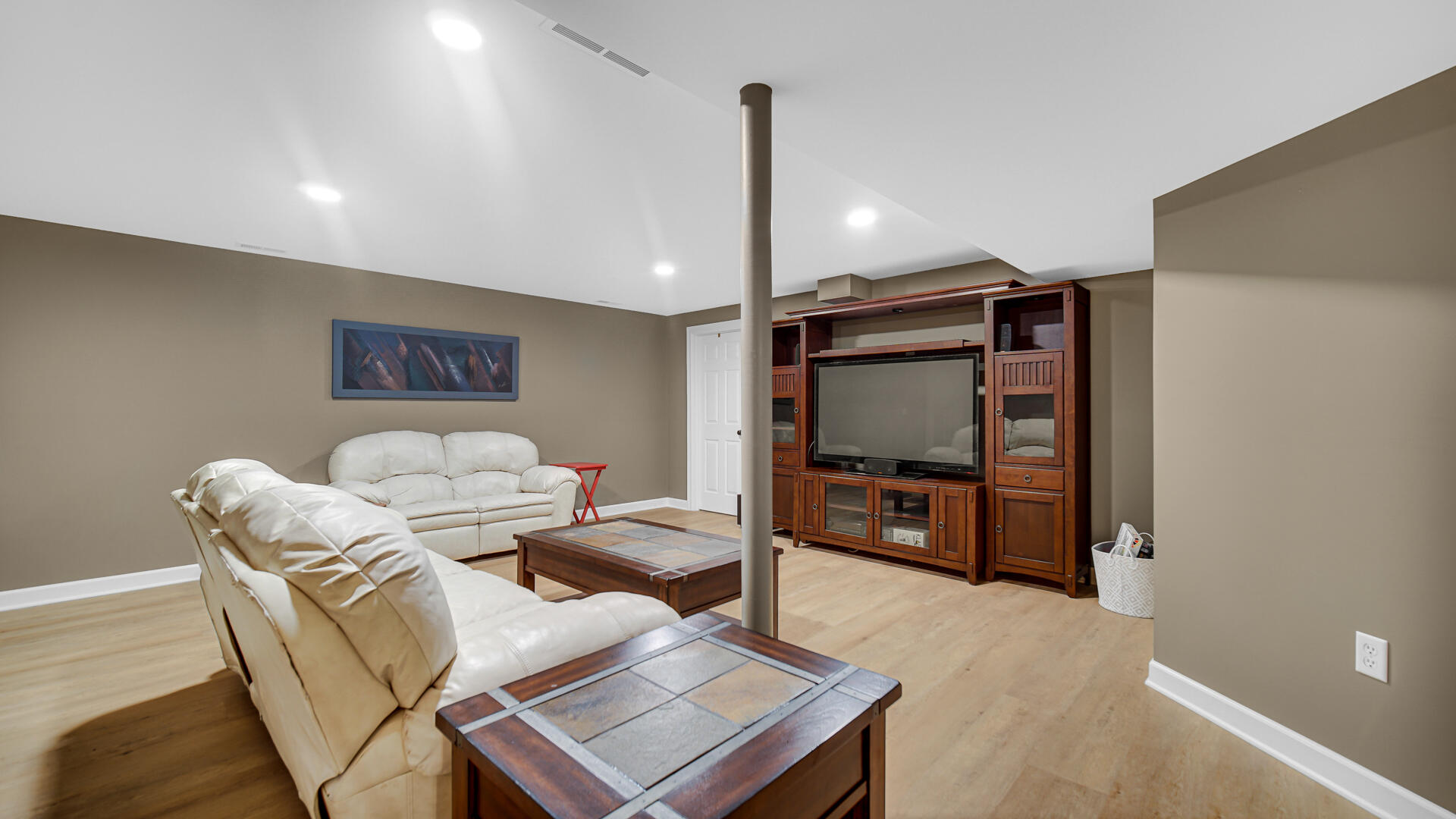 15290 Clark Street Crown Point, IN 46307 - Photo 31 of 47 1920x1080
