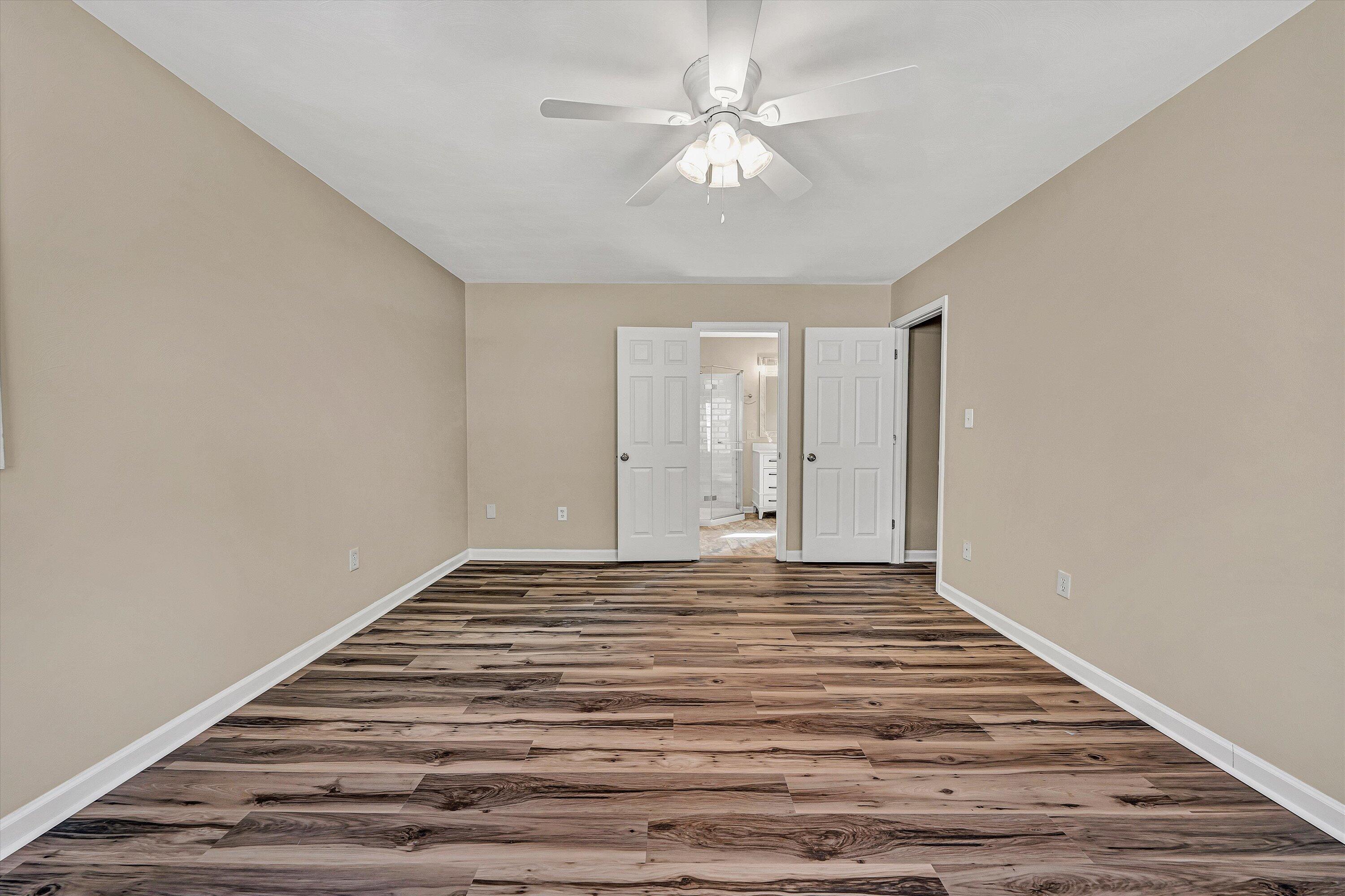 7031 Crown Road Roanoke, VA 24018 - Photo 24 of 53 25-DSC00466