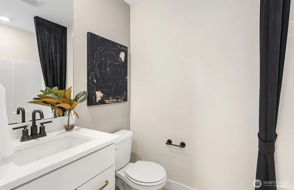 $1,170,886 | 9007 Northeast 203rd Lane, Unit D, Bothell, WA 98011