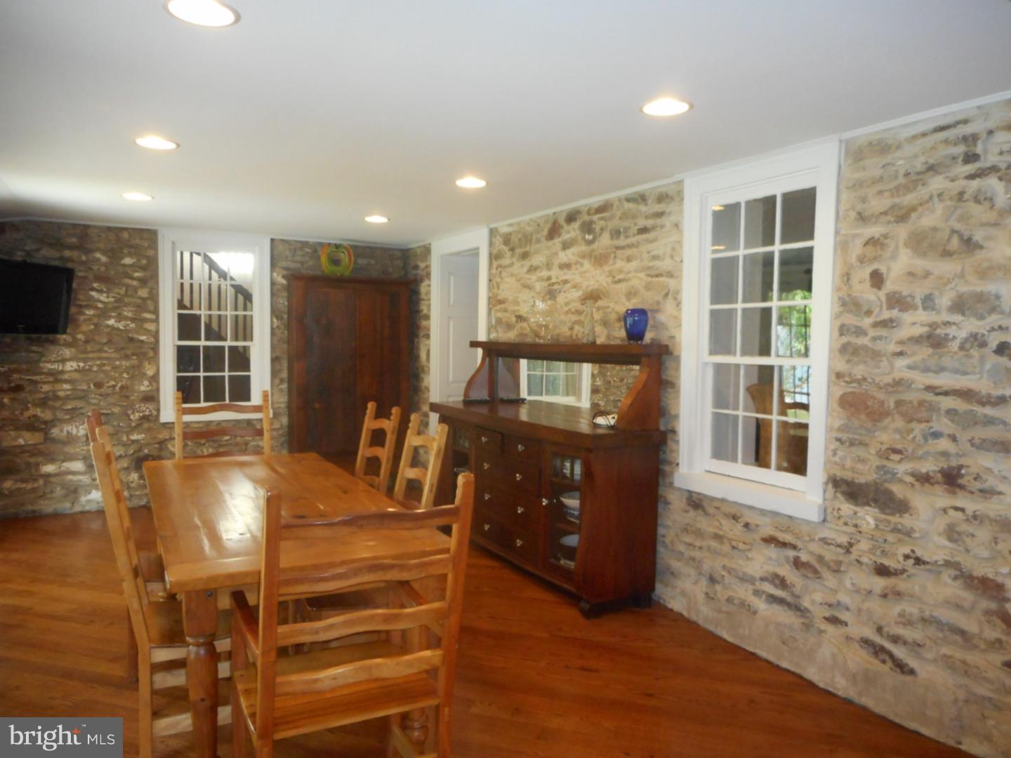 346 Edison Furlong Road Doylestown, PA 18901 - Photo 9 of 25