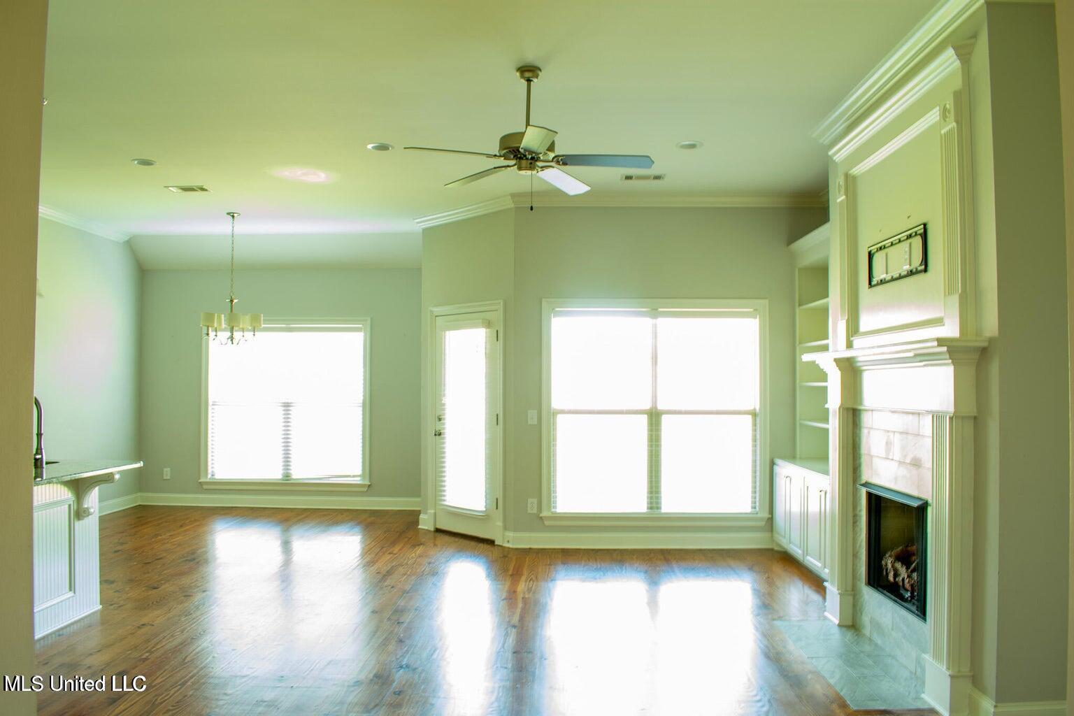 216 Buttonwood Lane Canton, MS 39046 - Photo 5 of 21 20240607200712160396000000-o