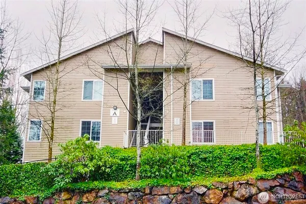 $350,000 | 801 Rainier Avenue North, Unit A203, Renton, WA 98057