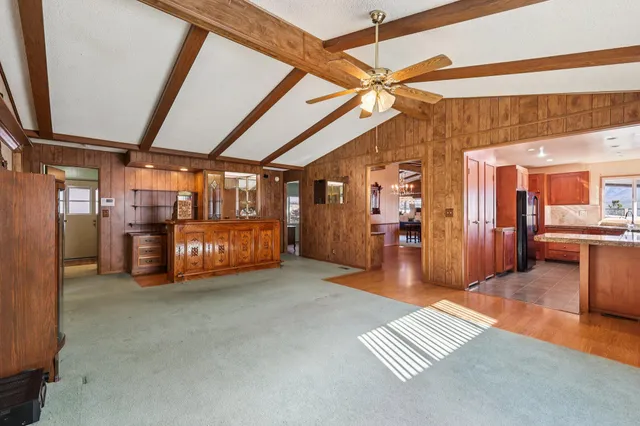 $216,000 | 275 South Worthington Street, Unit 14, Spring Valley, CA 91977