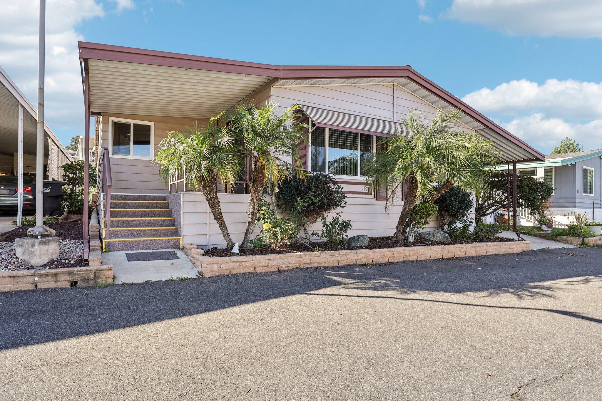 275 South Worthington Street, Unit 14 Spring Valley, CA 91977 - Photo 2 of 67 3-web-or-mls-S Worthington St 14-S2701-0