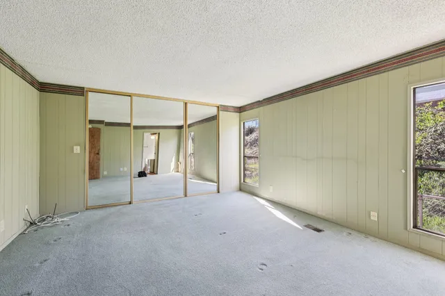 $216,000 | 275 South Worthington Street, Unit 14, Spring Valley, CA 91977