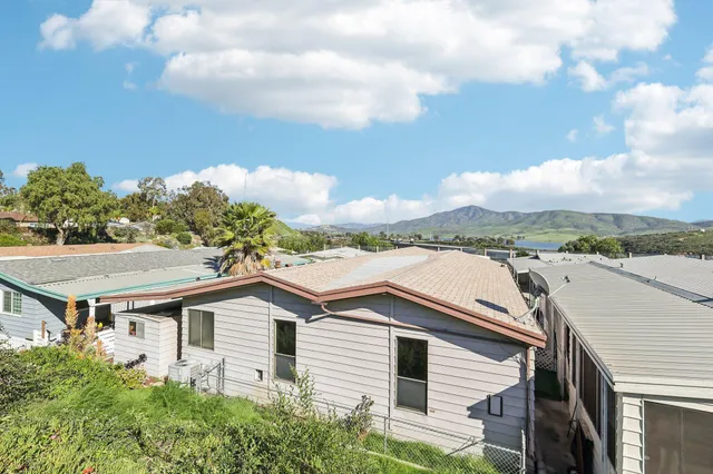 $216,000 | 275 South Worthington Street, Unit 14, Spring Valley, CA 91977