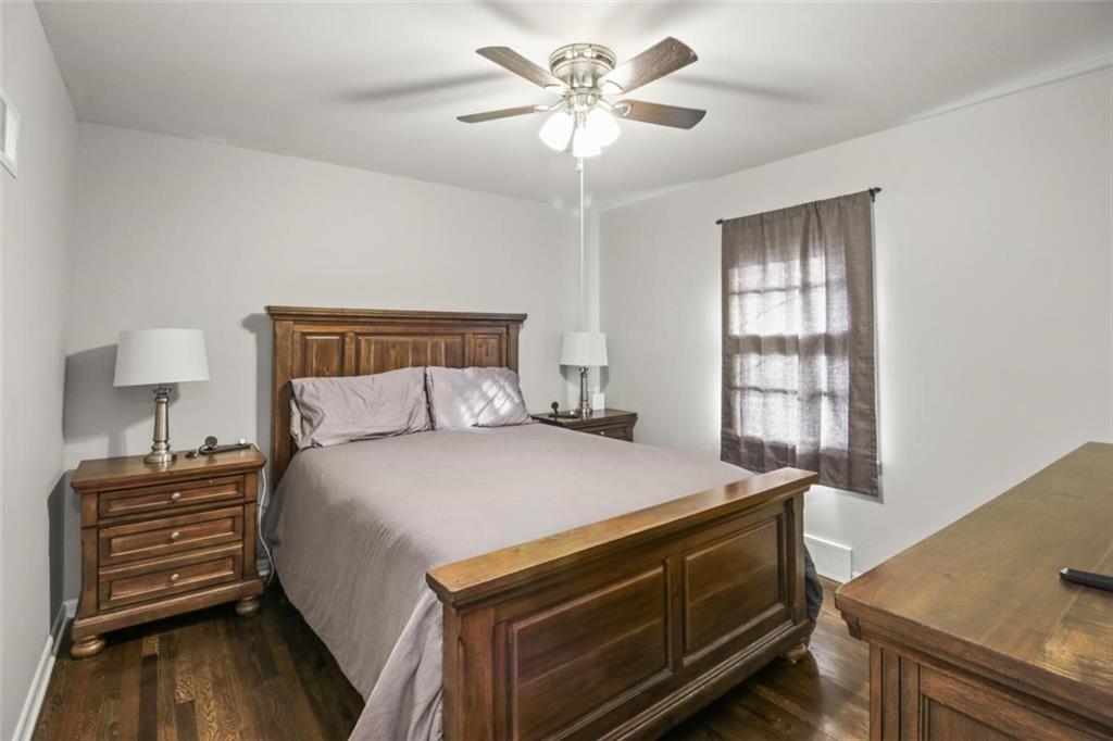 404 Southwest 21st Street Blue Springs, MO 64015 - Photo 13 of 21