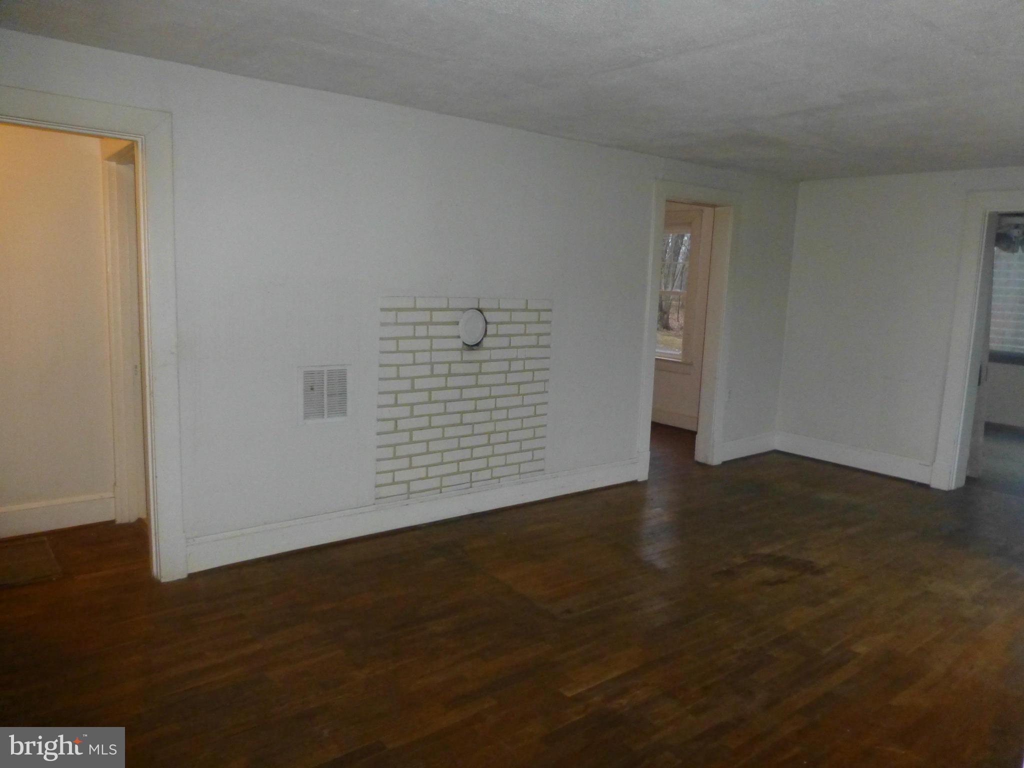18451 Monrovia Road Orange, VA 22960 - Photo 10 of 14 Family Room