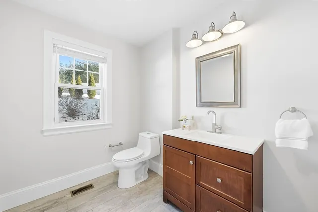 $1,899,000 | 5 Squire Road, Winchester, MA 01890