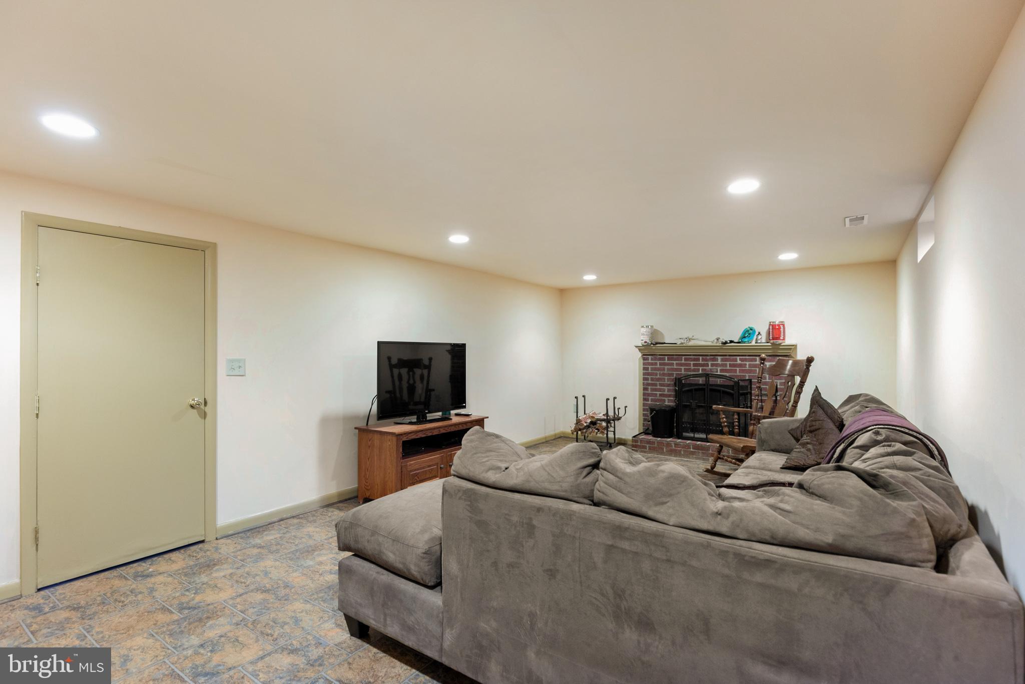 6285 Ripley Road La Plata, MD 20646 - Photo 20 of 31 Gallery Image 20