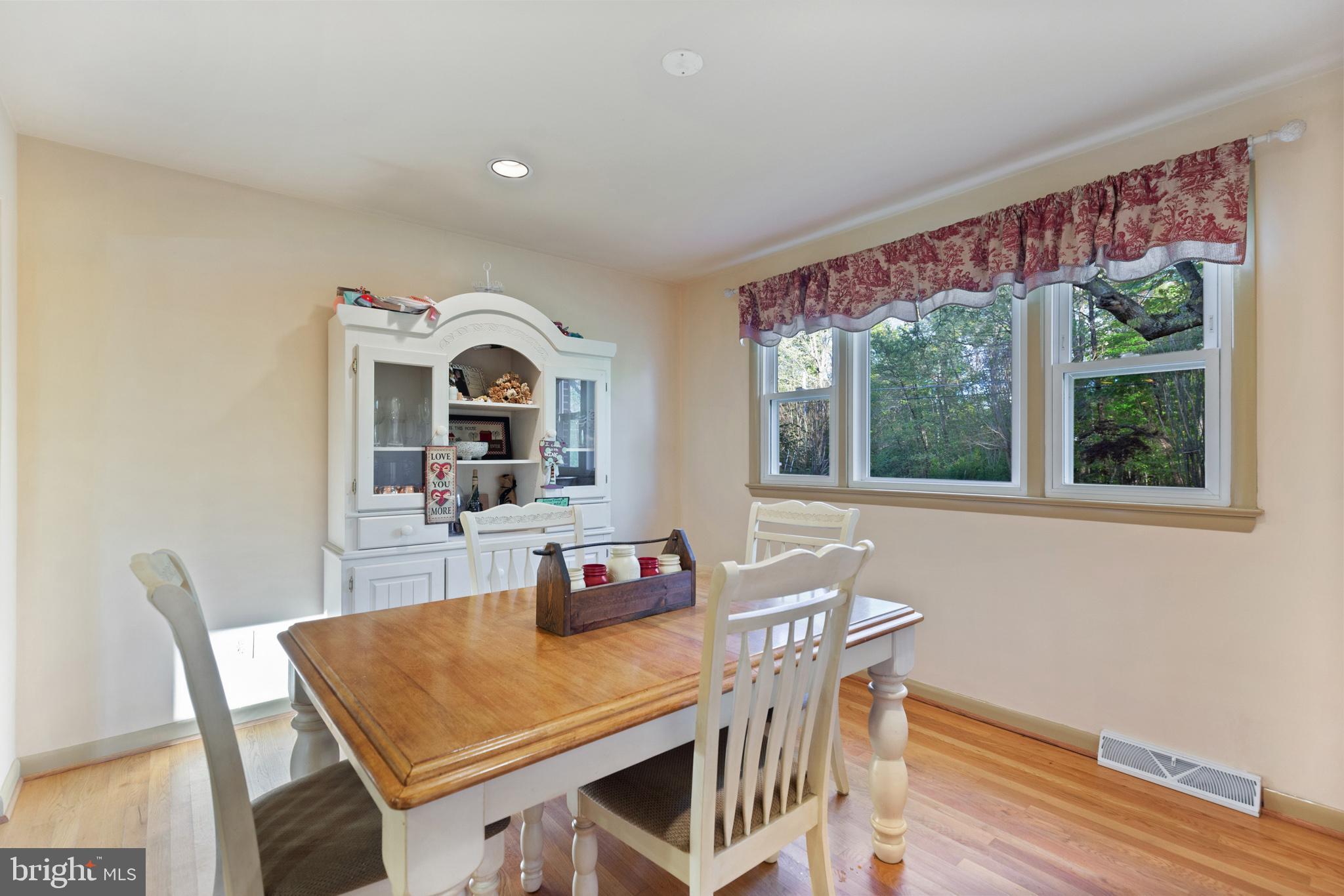 6285 Ripley Road La Plata, MD 20646 - Photo 9 of 31 Gallery Image 9
