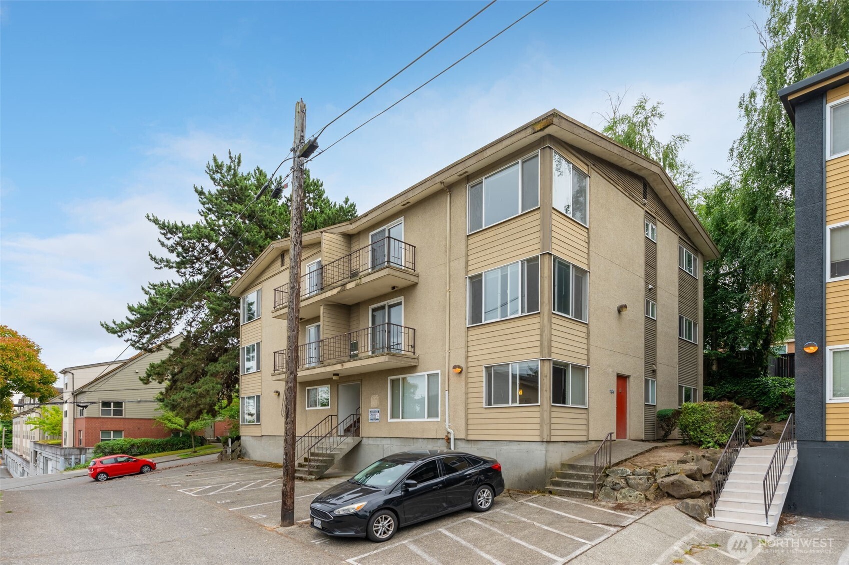600 West Emerson Street Seattle, WA 98119 - Photo 1 of 15