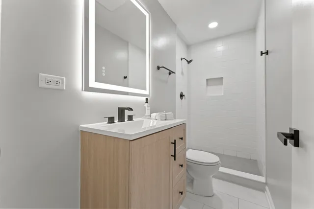 $629,000 | 153 Grove Avenue, Glen Ellyn, IL 60137