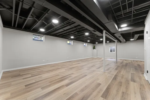 $629,000 | 153 Grove Avenue, Glen Ellyn, IL 60137