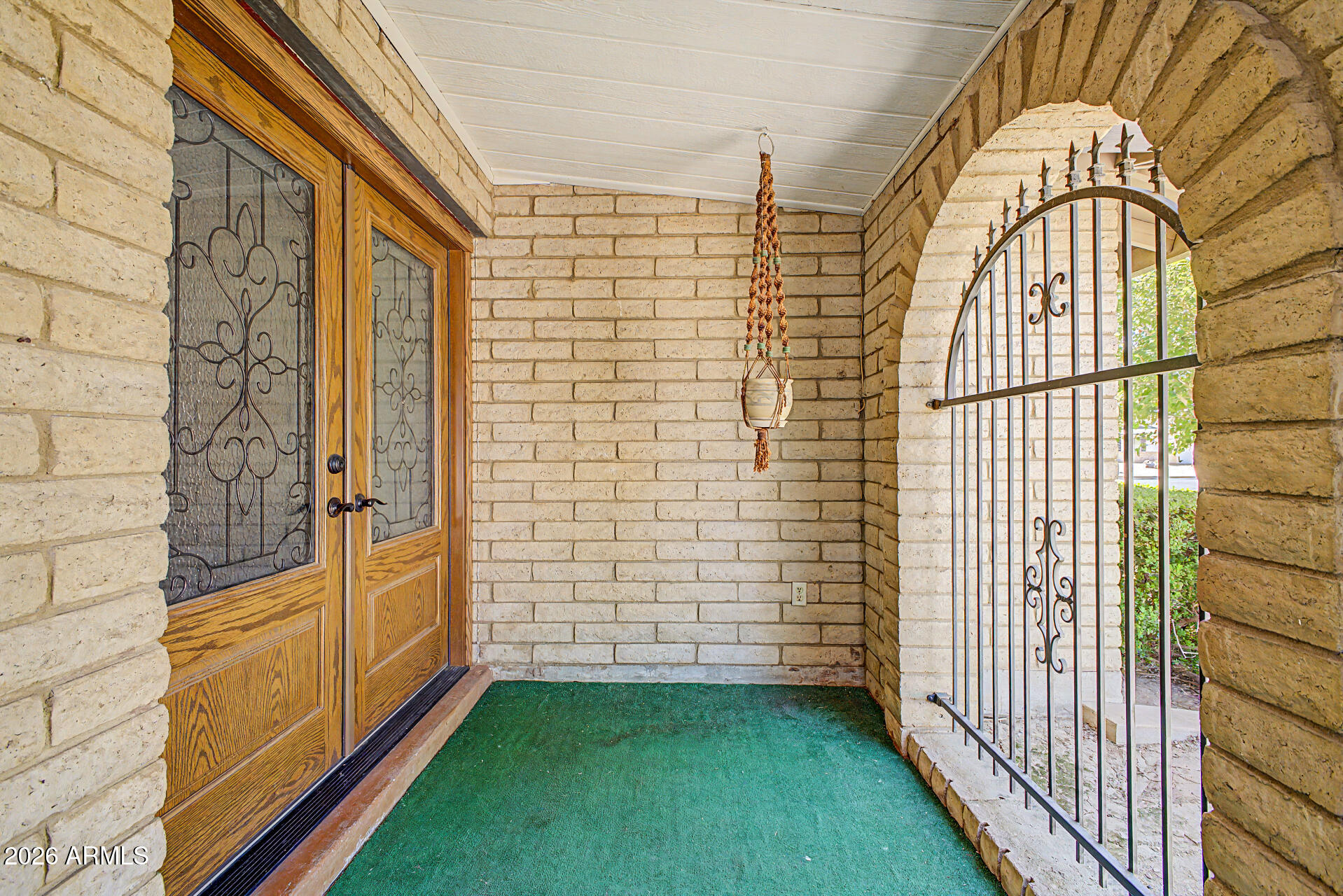2403 East Del Rio Drive Tempe, AZ 85282 - Photo 7 of 57