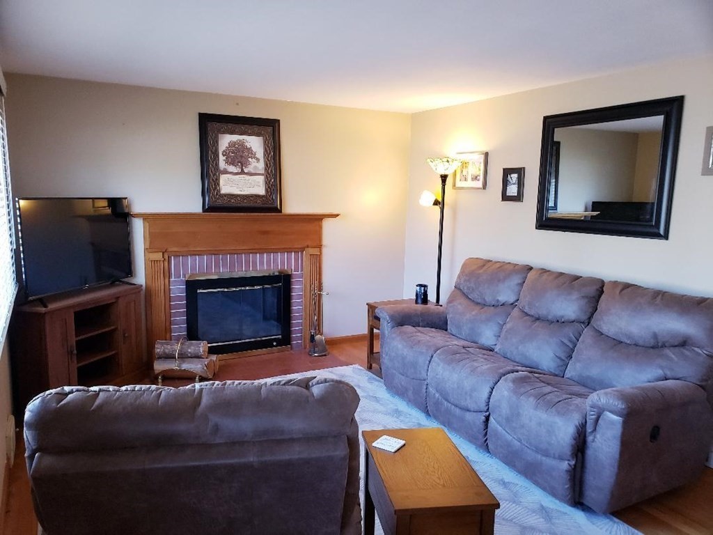126 Bulat Drive Springfield, MA 01129 - Photo 11 of 27