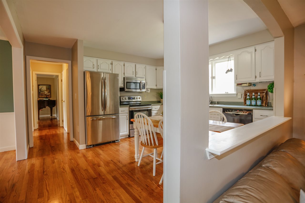 20 Jefferson Road Bedford, NH 03110 - Photo 10 of 34 Gallery Image 10