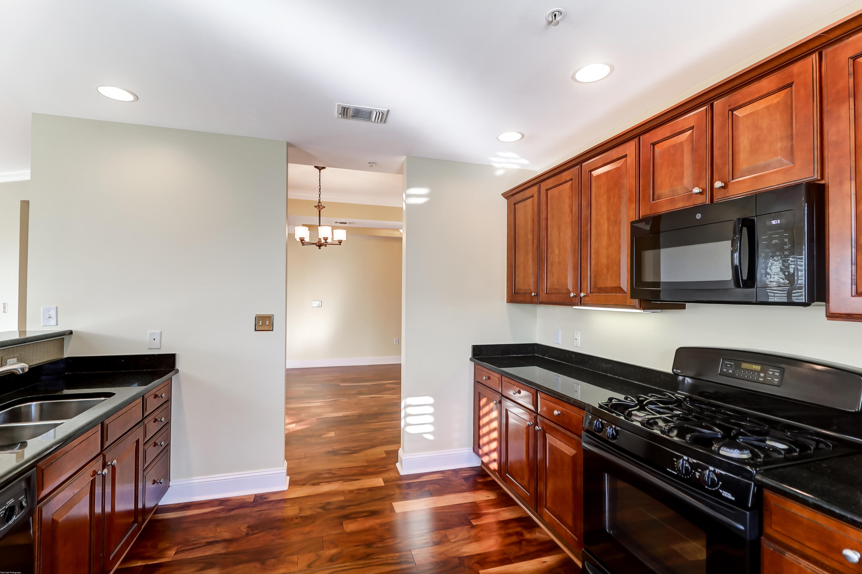 498 Albemarle Road, Unit 301 Charleston, SC 29407 - Photo 13 of 40 301 Albemarle (42)
