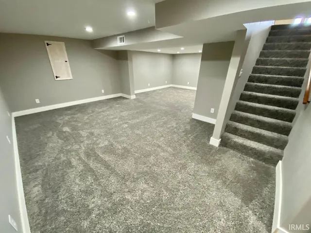 $464,500 | 1789 West 400th Road North, Worthington, IN 47471