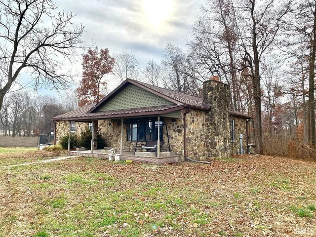 $464,500 | 1789 West 400th Road North, Worthington, IN 47471