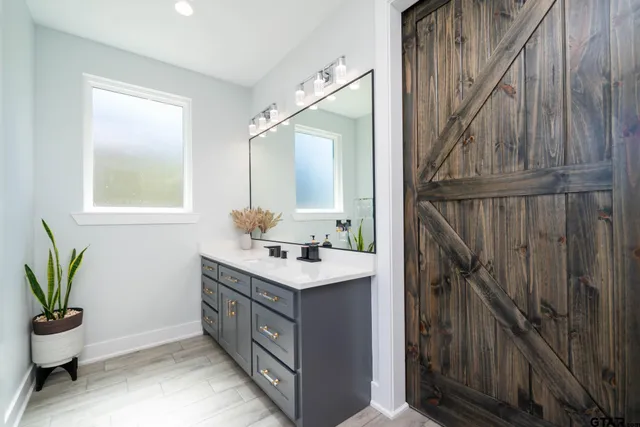 $850,000 | 413 S Creek, Jacksonville, TX 75766