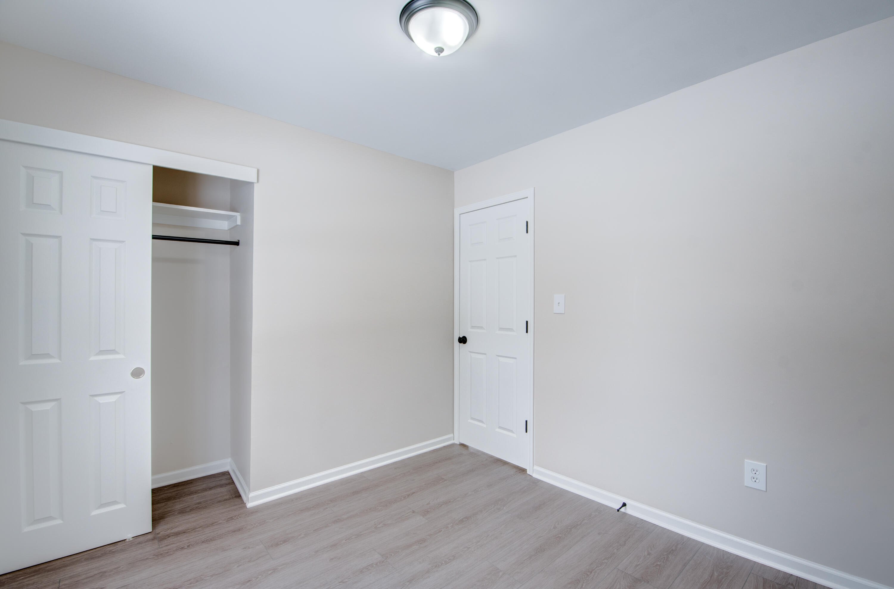 1000 Durbin Street Gary, IN 46406 - Photo 10 of 15 a view of an empty room with wooden floor
