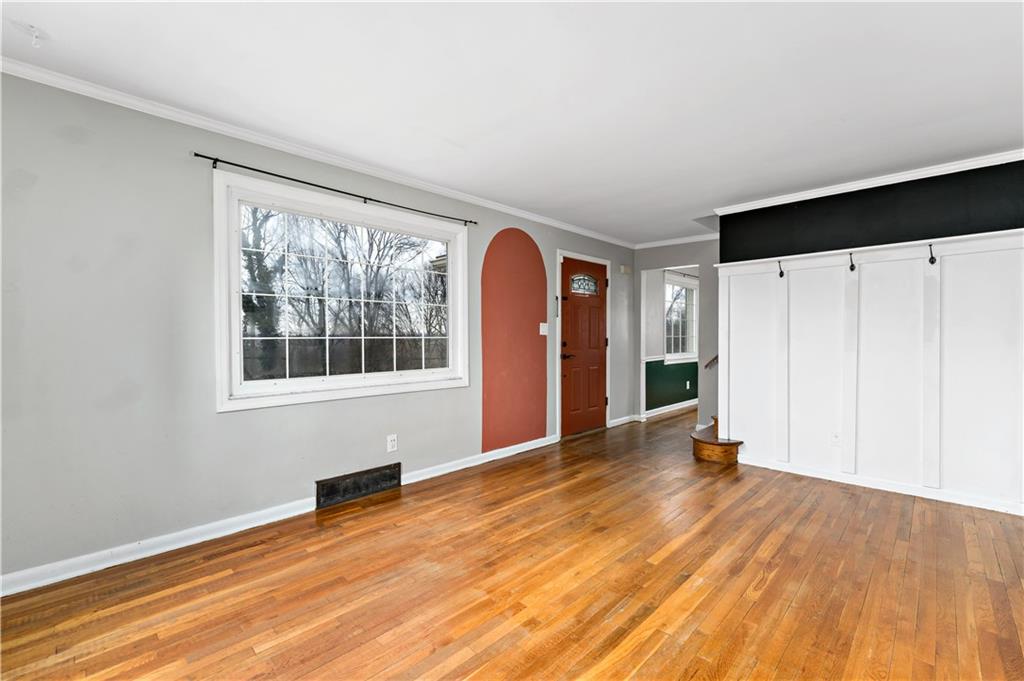 502 Center Road Monroeville, PA 15146 - Photo 4 of 38 Gallery Image 4