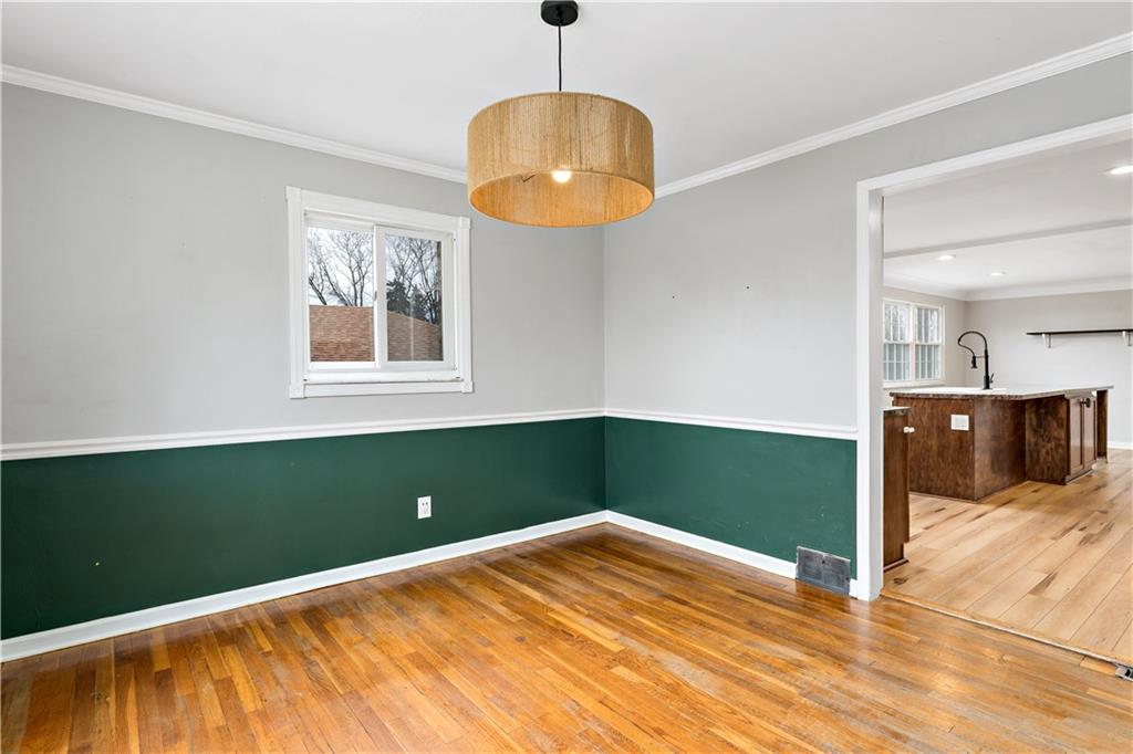 502 Center Road Monroeville, PA 15146 - Photo 6 of 38 Gallery Image 6