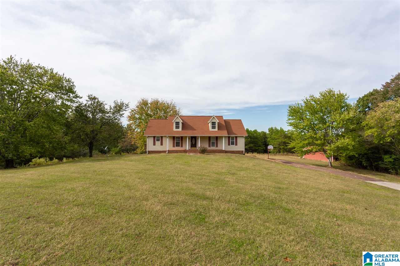 1520 Sawyer Mountain Road Oneonta, AL 35121 - Photo 2 of 33