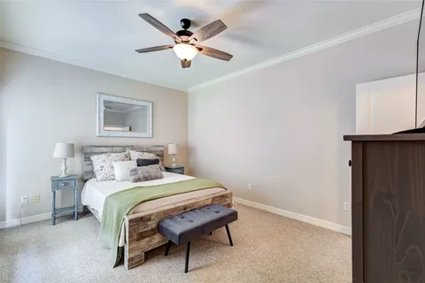$465,000 | 610 Leverkuhn Street, Houston, TX 77007