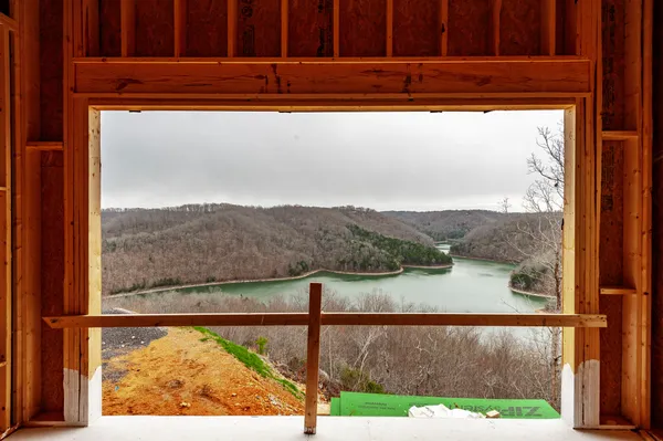 $1,750,000 | 42 Deer Path Court, Smithville, TN 37166