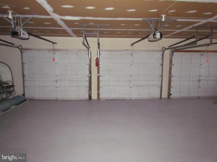 1005 Stonebridge Road Lower Gwynedd, PA 19002 - Photo 39 of 47 Garage - 3 Car