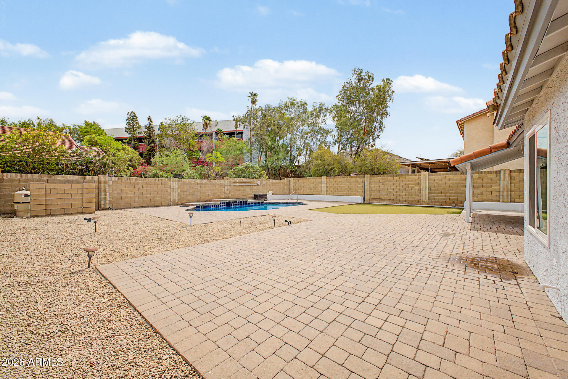 2208 East Hearn Road Phoenix, AZ 85022 - Photo 26 of 29 27 - Hearn