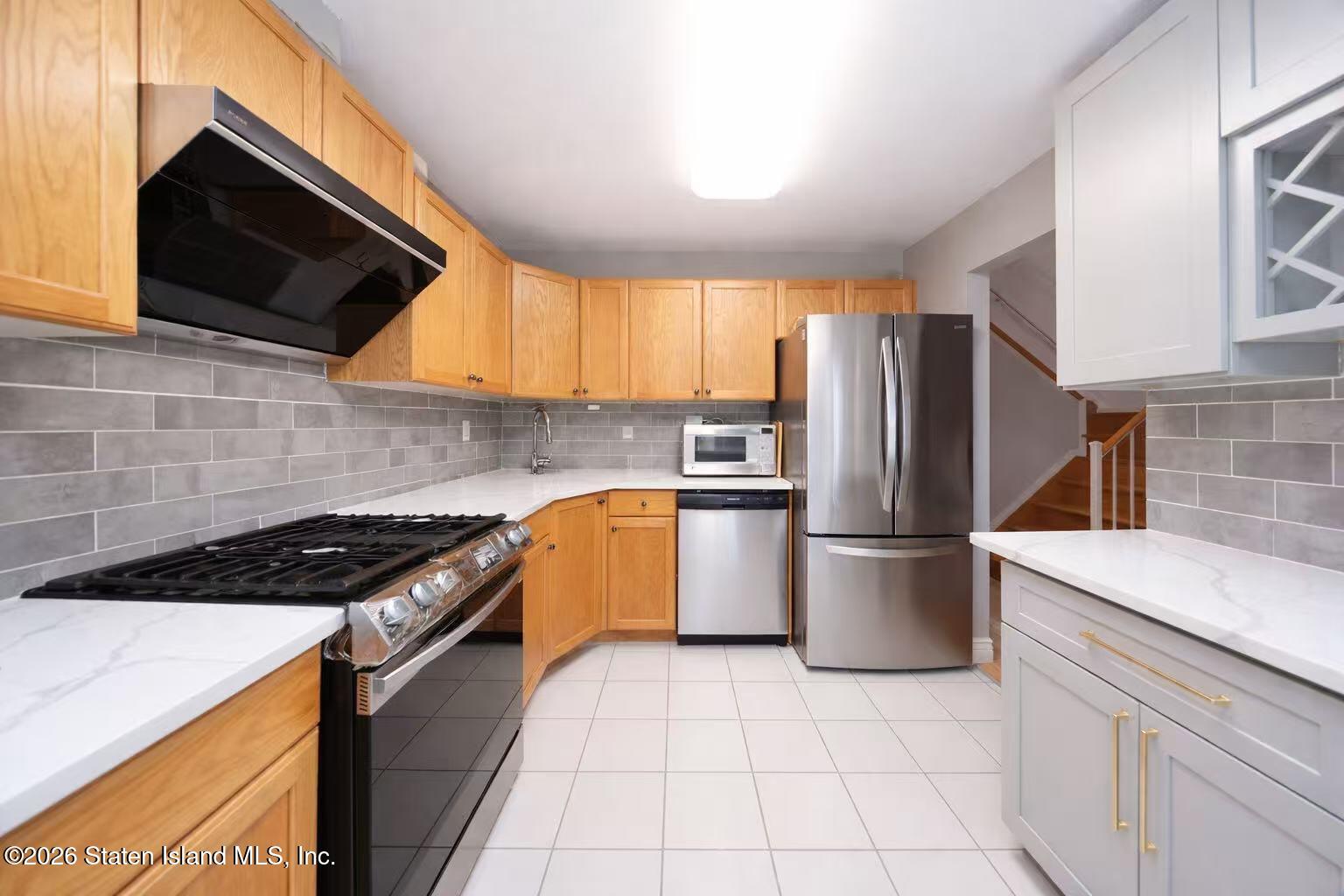 1340 Arthur Kill Road Staten Island, NY 10312 - Photo 11 of 18 736