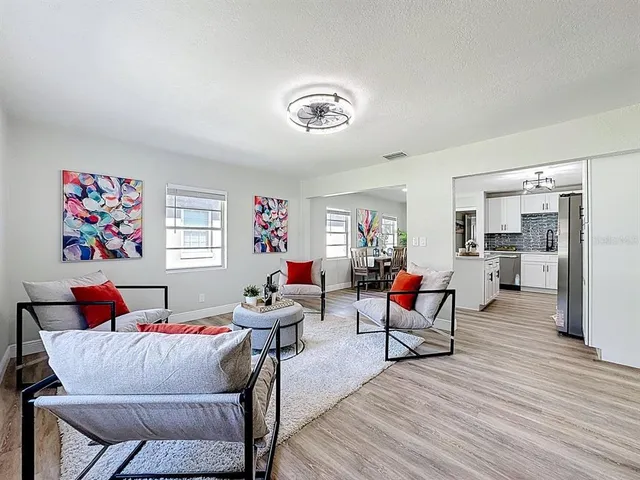 $635,000 | 3223 North Orange Avenue, Orlando, FL 32803