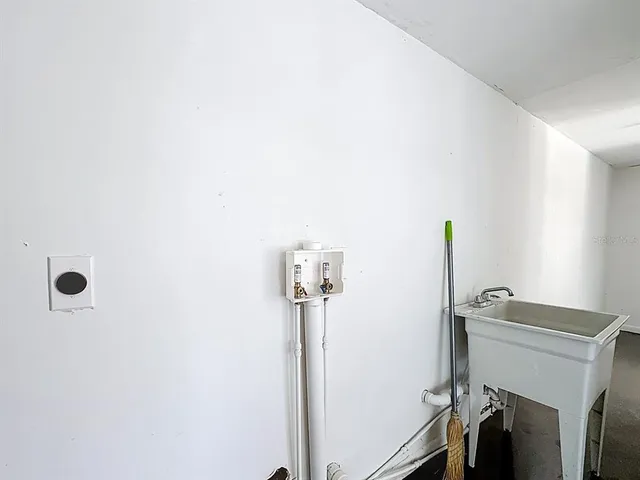 $635,000 | 3223 North Orange Avenue, Orlando, FL 32803