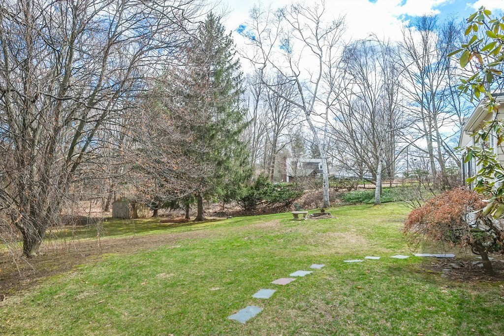 12 Kelsey Road Wayland, MA 01778 - Photo 6 of 30 Gallery Image 6