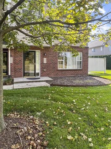 $1,700 | 3245 Reeves Drive, Melvindale, MI 48122