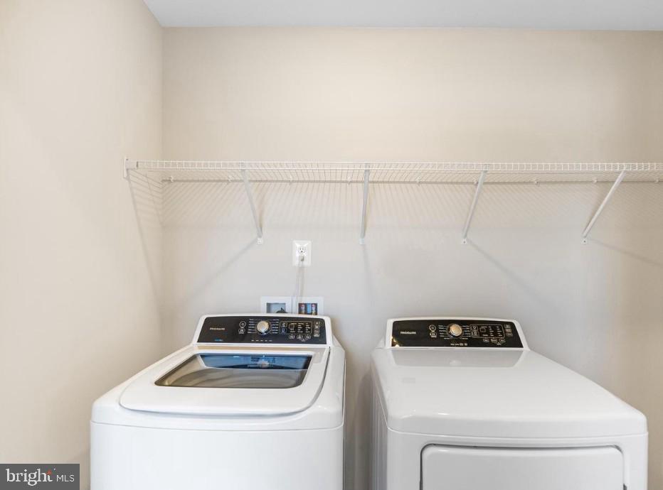 154 Cooperage Road Inwood, WV 25428 - Photo 9 of 19 a utility room with dryer and washer